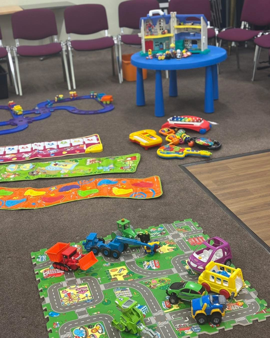 Stay and Play toddler group at Four Oaks Baptist Church 4