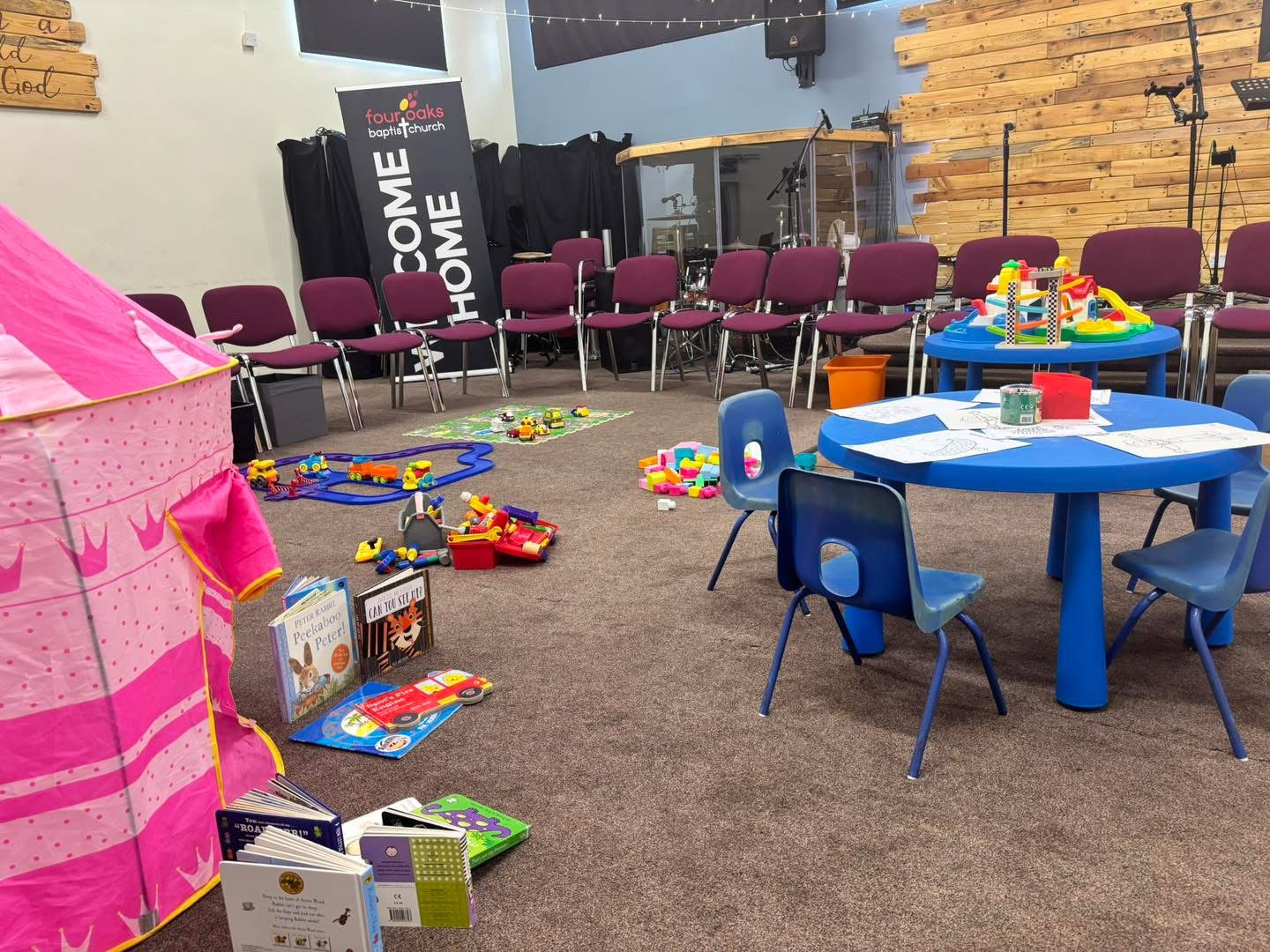 Stay and Play toddler group at Four Oaks Baptist Church 1